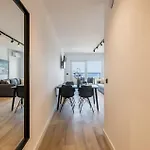 Apartmán 1 Bedroom Gorgeous In