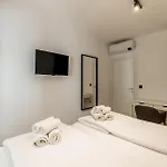 1 Bedroom Gorgeous In