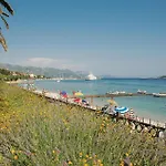 1 Bedroom Gorgeous In *
