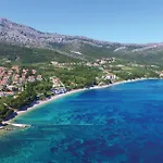 1 Bedroom Gorgeous In