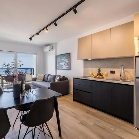 1 Bedroom Gorgeous In