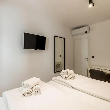 Nice Apartment In Potomje With Swimming Pool