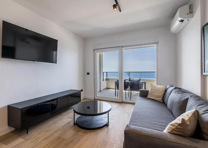 1 Bedroom Gorgeous In *